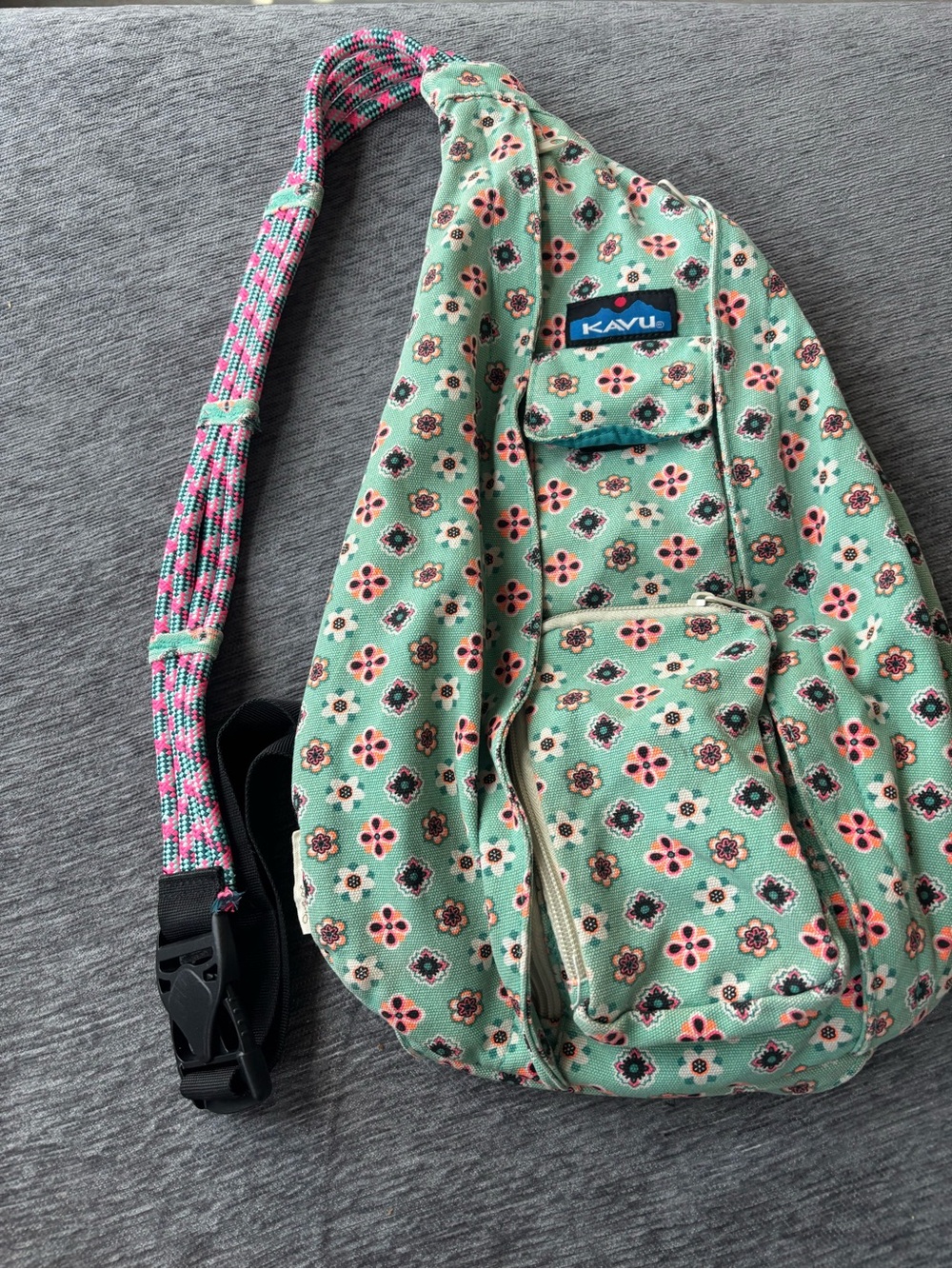 Kavu Floral Rope-Strap Sling Bag in Mint Green and Pink